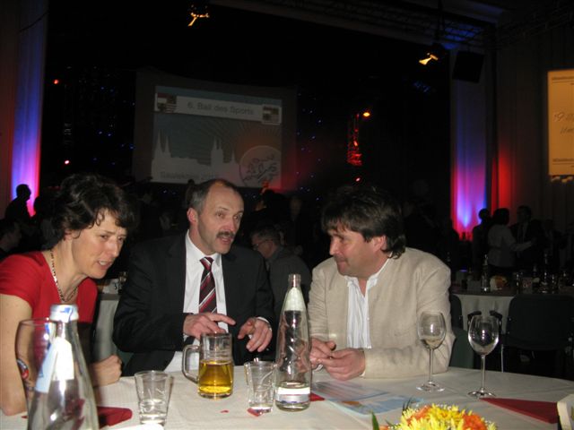 ../Images/Sportlerball_2013 (50).jpg